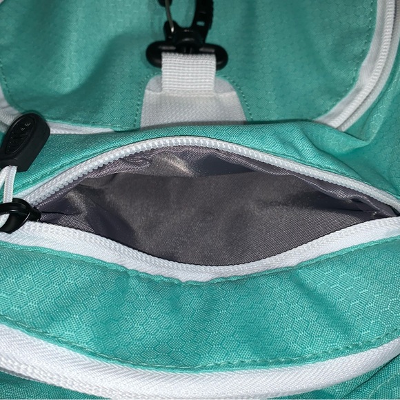 High Sierra Aquamarine Loop Daypack Backpack-NWT - Picture 11 of 15